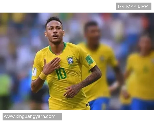 巴西足球明星的奢华生活与训练背后的故事揭秘 巴西足球明星的奢华生活与训练背后的故事揭秘