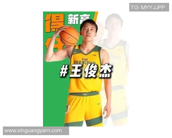 MIKE篮球之路：从默默无闻到闪耀全场的明星传奇